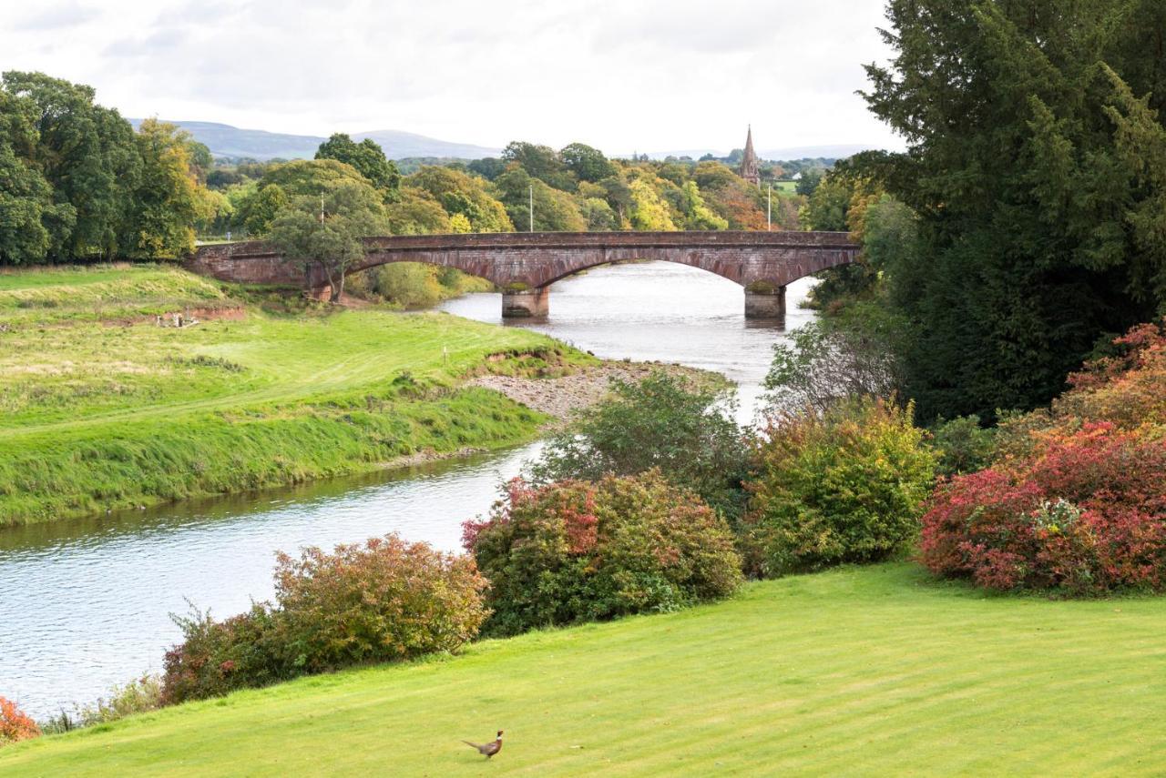 Warwick Hall Carlisle  Esterno foto